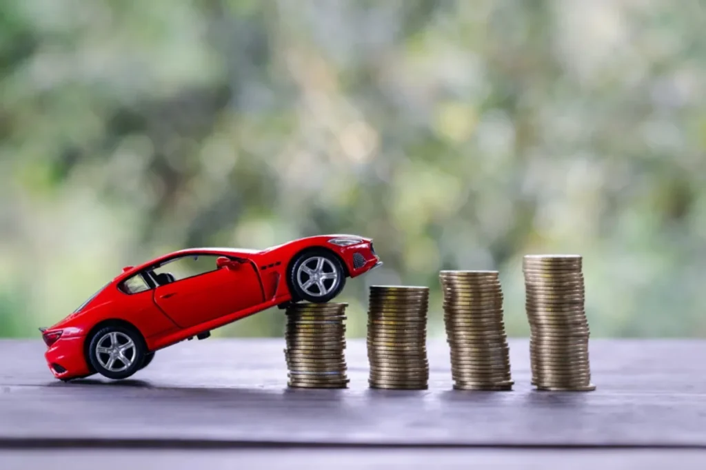 Car insurance cost gap-Insuranceopedia.com